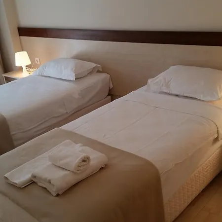 Atlas 2* Cesme