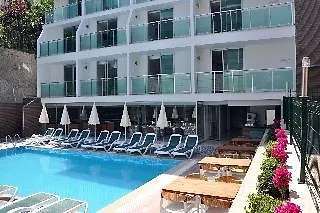 酒店 Atlas Çeşme