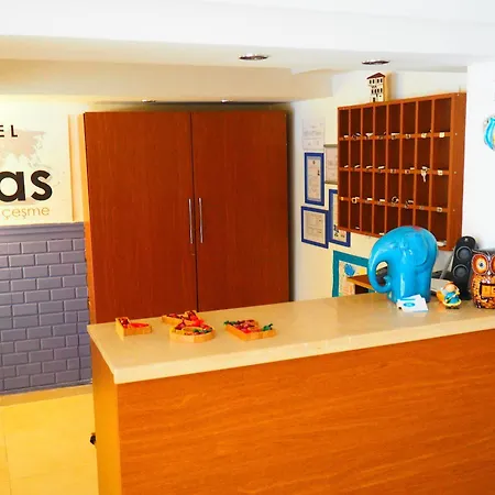 Atlas Hotel Cesme